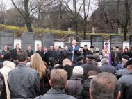 A sztálinizmus áldozataira emlékeztek a szolyvai emlékparkban