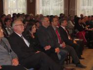 Telt ház Nemesócsán is