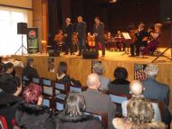 Telt ház Nemesócsán is