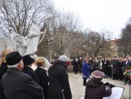 Emlékezés a pozsonyi Petőfi-szobornál