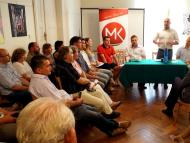 Jobb egyszer látni, mint százszor hallani