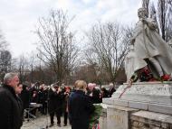 Március 15-én, a pozsonyi Petőfi-szobornál