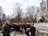 Március 15-én, a pozsonyi Petőfi-szobornál