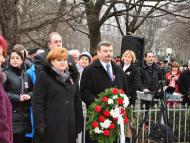 Március 15-én, a pozsonyi Petőfi-szobornál