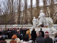 Március 15-én, a pozsonyi Petőfi-szobornál