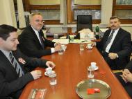 Március 15-én, a pozsonyi Petőfi-szobornál