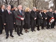 Március 15-én, a pozsonyi Petőfi-szobornál