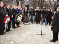 Március 15-én, a pozsonyi Petőfi-szobornál