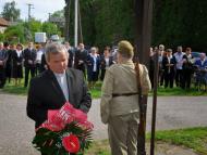 Emlékezés Csatán a világháborúk áldozataira