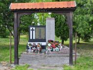 Emlékezés Csatán a világháborúk áldozataira