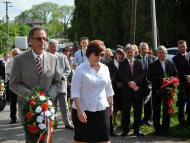 Emlékezés Csatán a világháborúk áldozataira