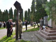 Emlékezés Csatán a világháborúk áldozataira