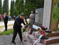 Emlékezés Csatán a világháborúk áldozataira