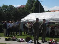 Dunaszerdahelyen a Mártír-emlékműnél emlékeztek