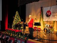 Ünnepi évértékelő Diószegen, fellépett a Benkó Dixieland Band