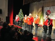 Ünnepi évértékelő Diószegen, fellépett a Benkó Dixieland Band