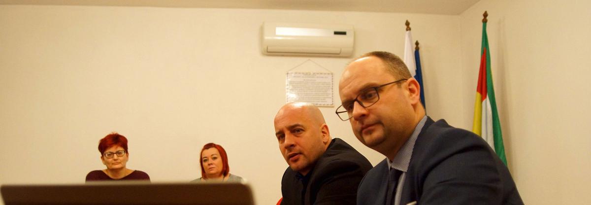 Az MKP elnökének látogatása a Komáromi járásban
