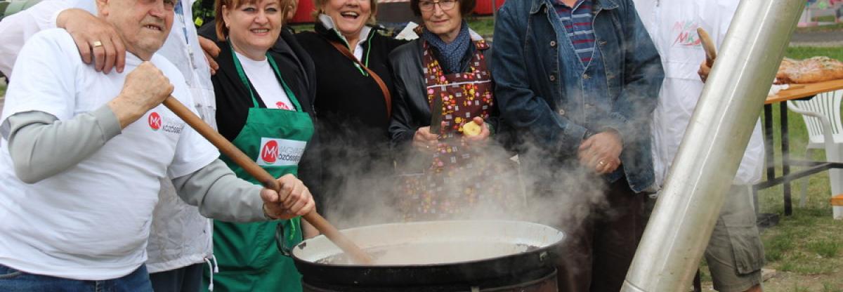 Nemzetközi gulyásfőzésen vett részt az MKP  