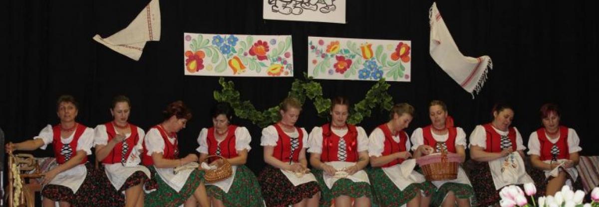 Folklórtalálkozó Köbölkúton harmadszor