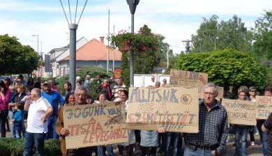 Tiltakoztak a hulladékégető megépítése ellen Párkányban